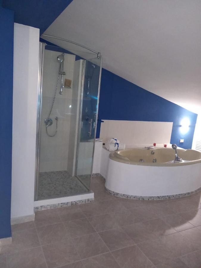 Wendy House Apartament Барі Екстер'єр фото