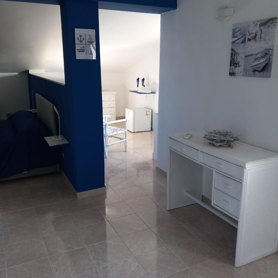Wendy House Apartament Барі Екстер'єр фото
