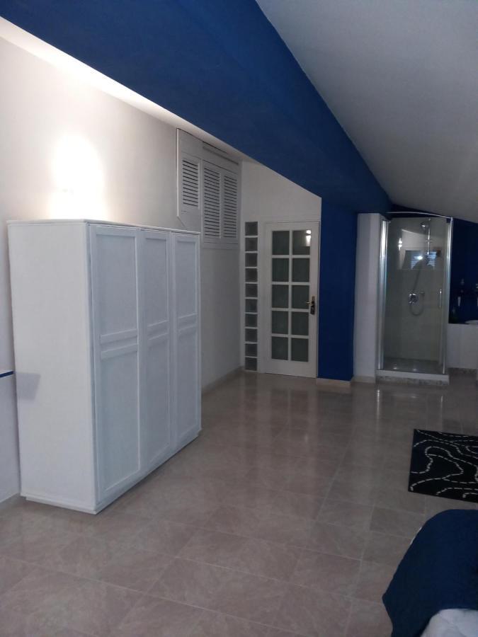 Wendy House Apartament Барі Екстер'єр фото