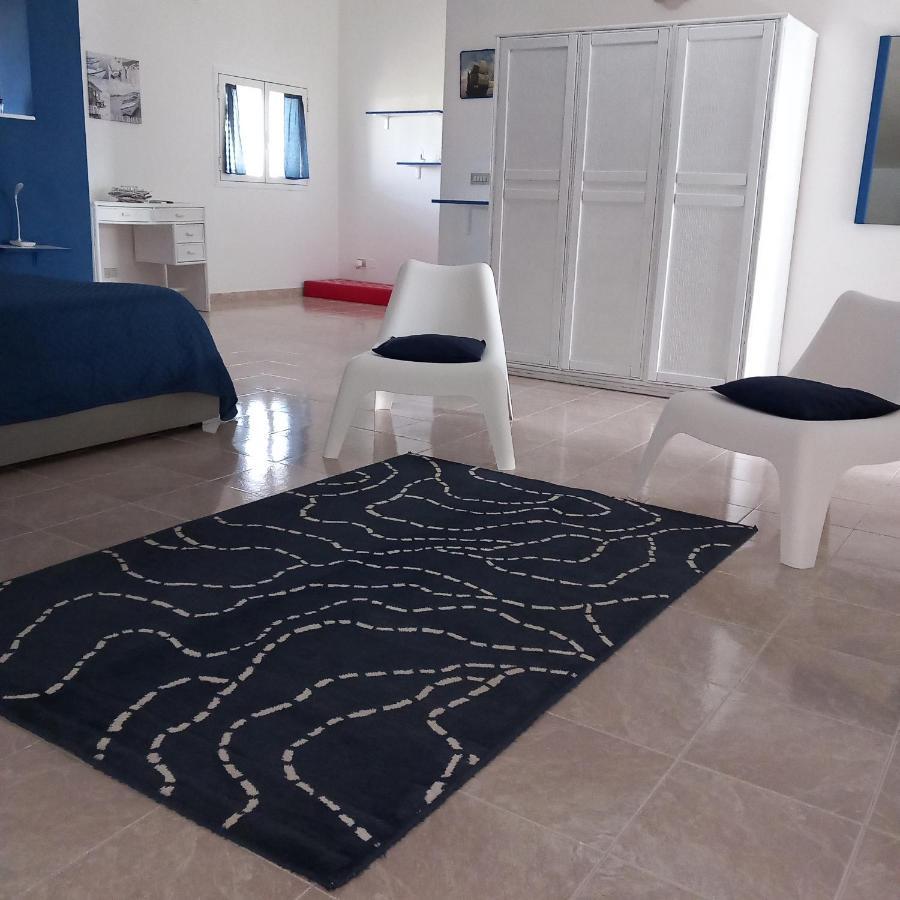Wendy House Apartament Барі Екстер'єр фото