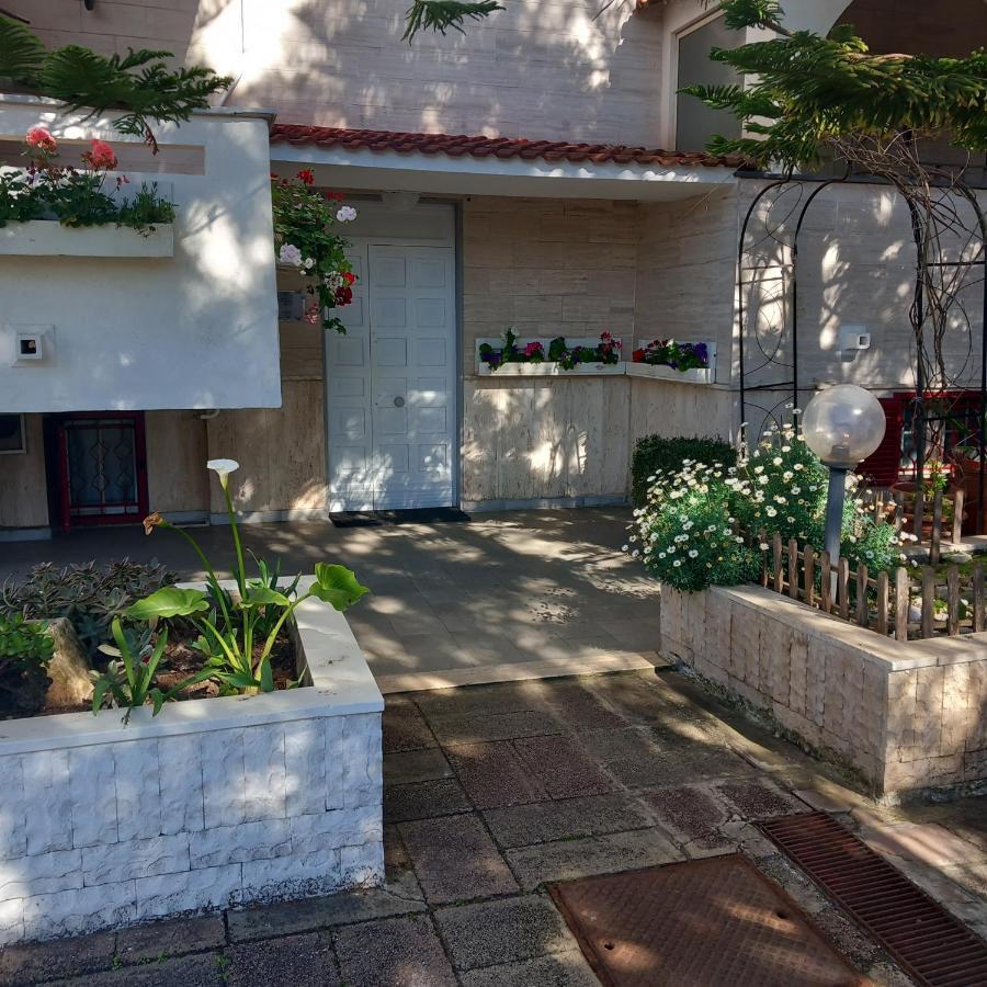 Wendy House Apartament Барі Екстер'єр фото